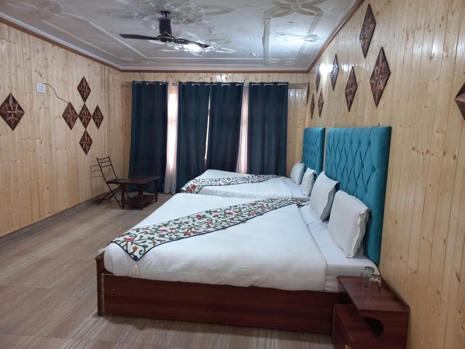 Srinagar Group Of Hotels Zewnętrze zdjęcie