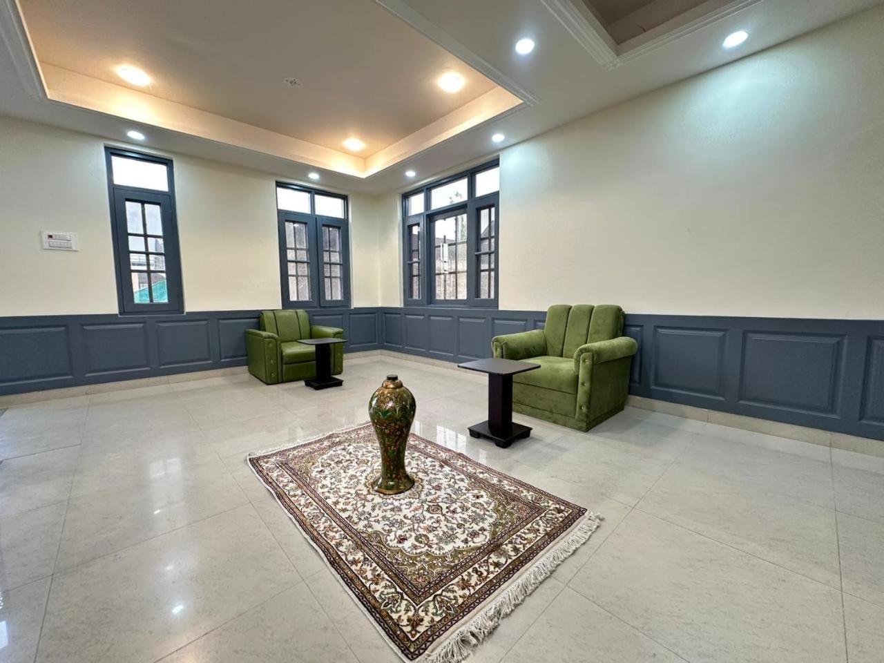 Srinagar Group Of Hotels Zewnętrze zdjęcie