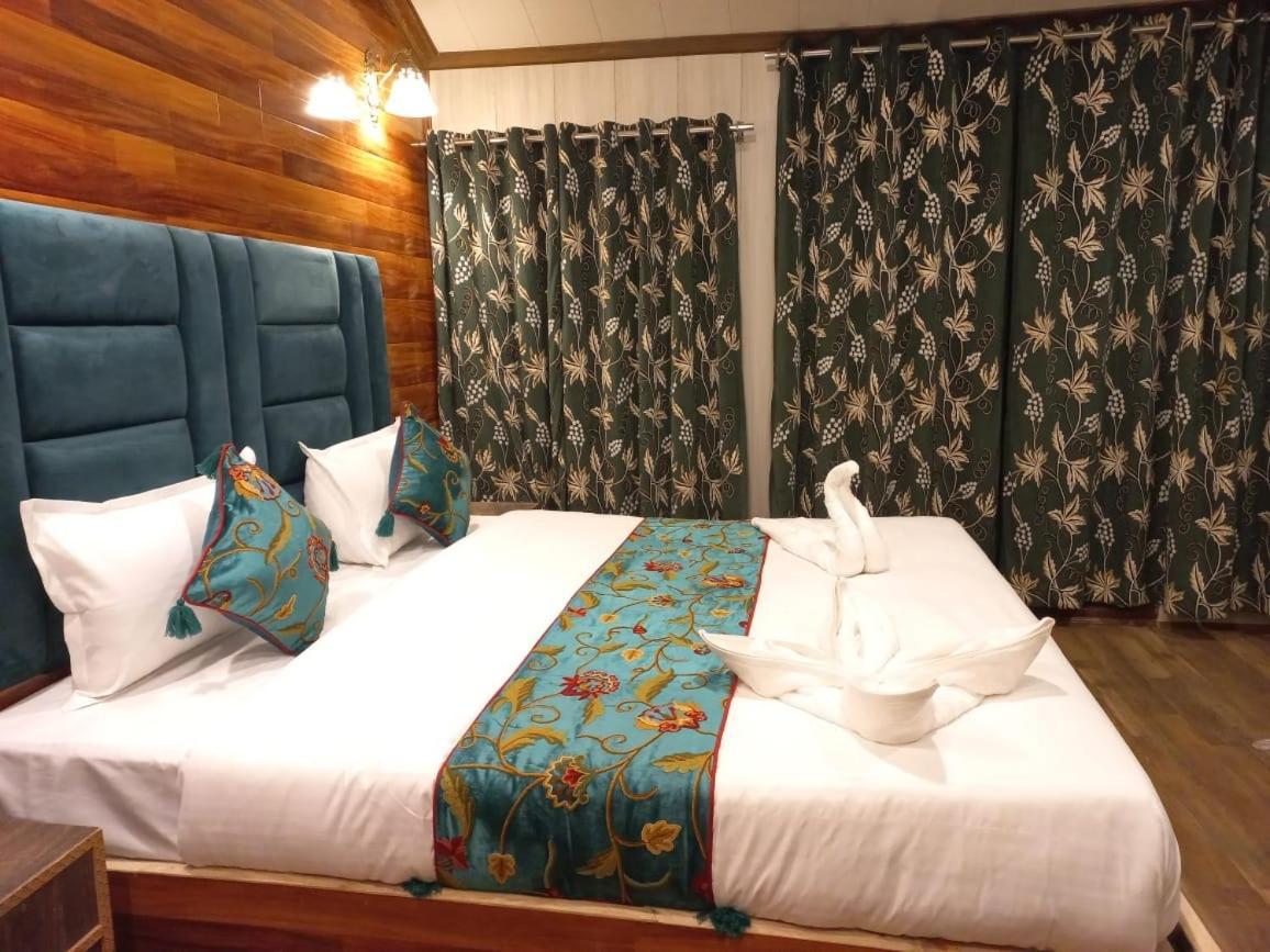 Srinagar Group Of Hotels Zewnętrze zdjęcie