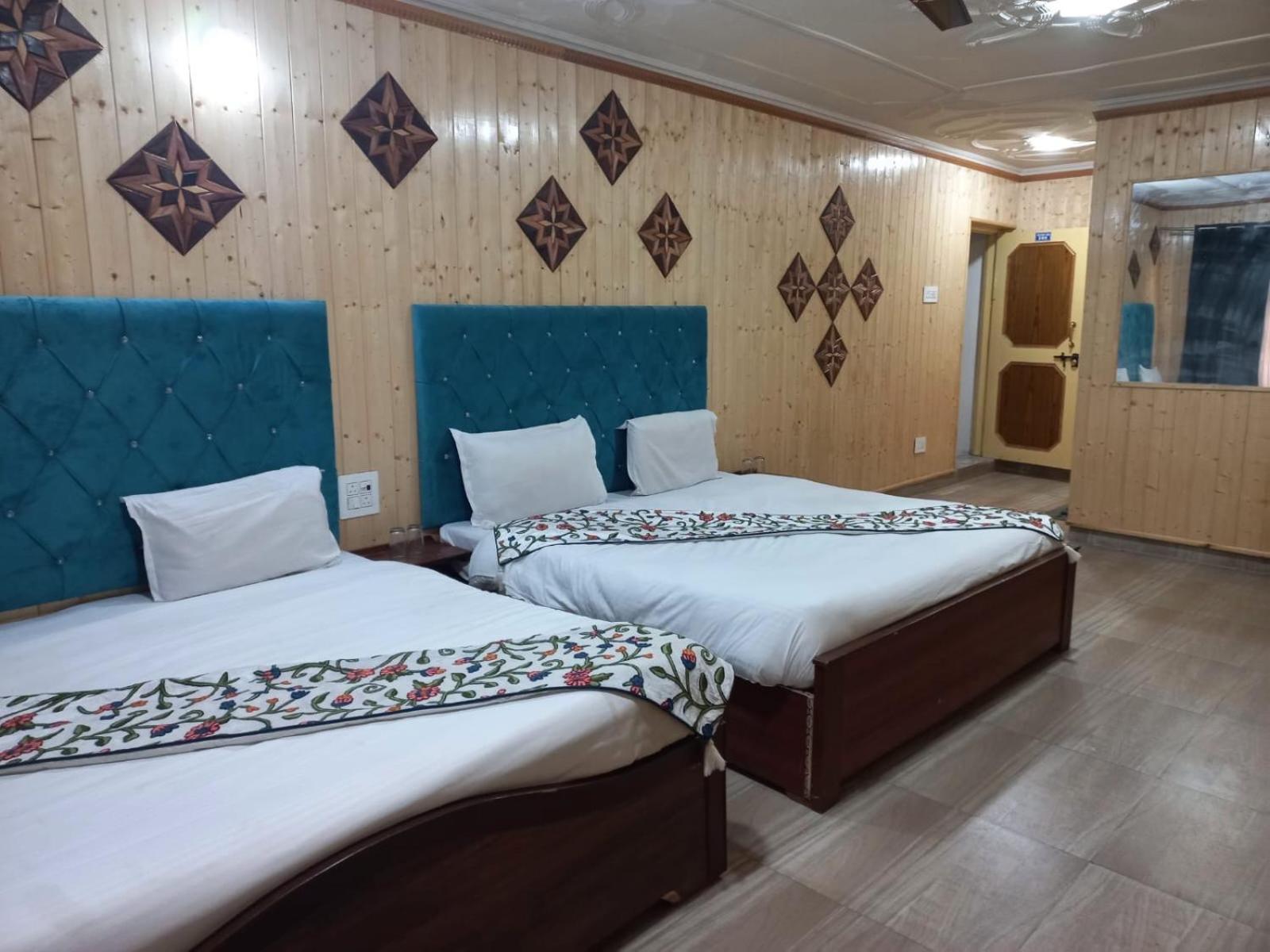 Srinagar Group Of Hotels Zewnętrze zdjęcie