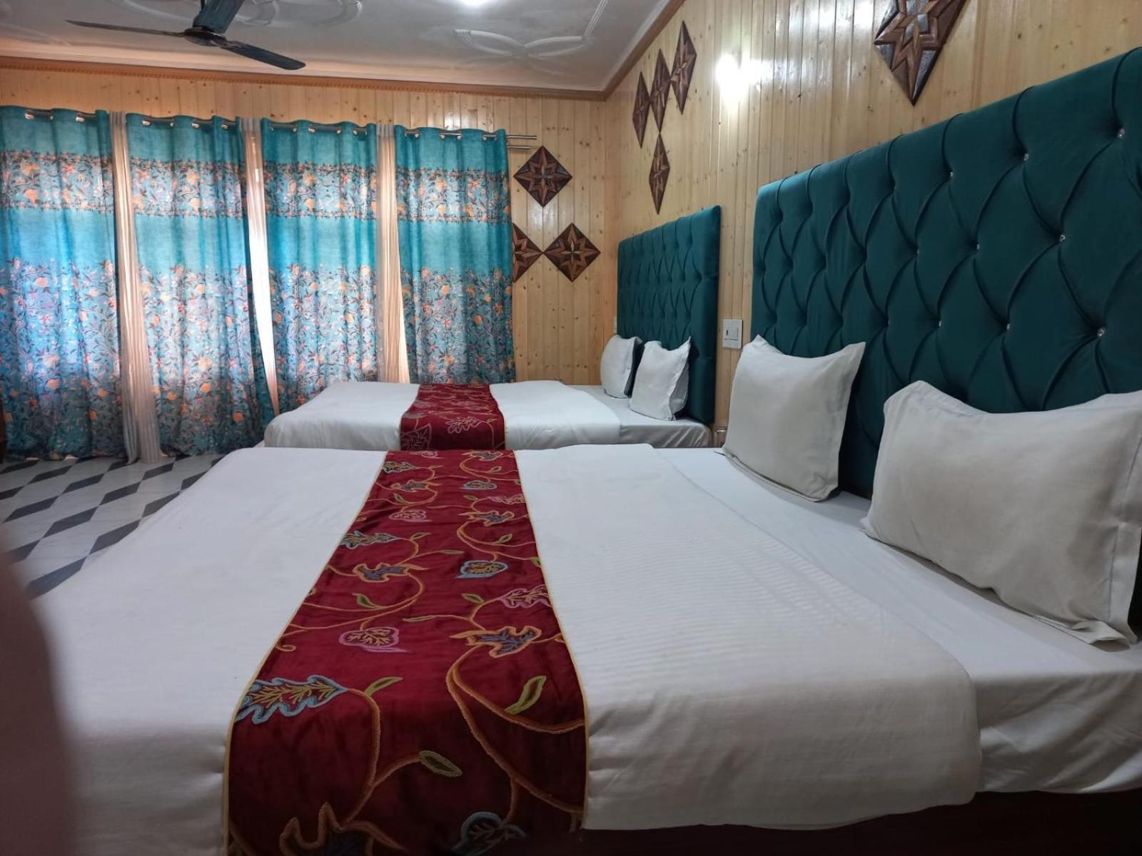 Srinagar Group Of Hotels Zewnętrze zdjęcie