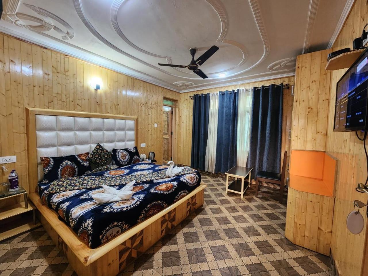Srinagar Group Of Hotels Zewnętrze zdjęcie