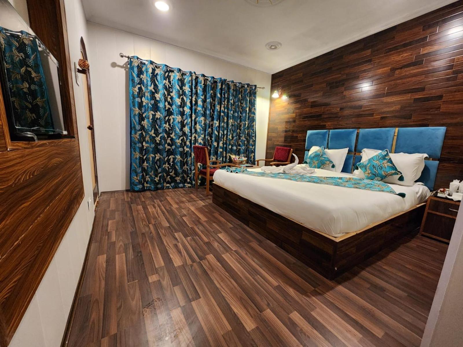 Srinagar Group Of Hotels Zewnętrze zdjęcie