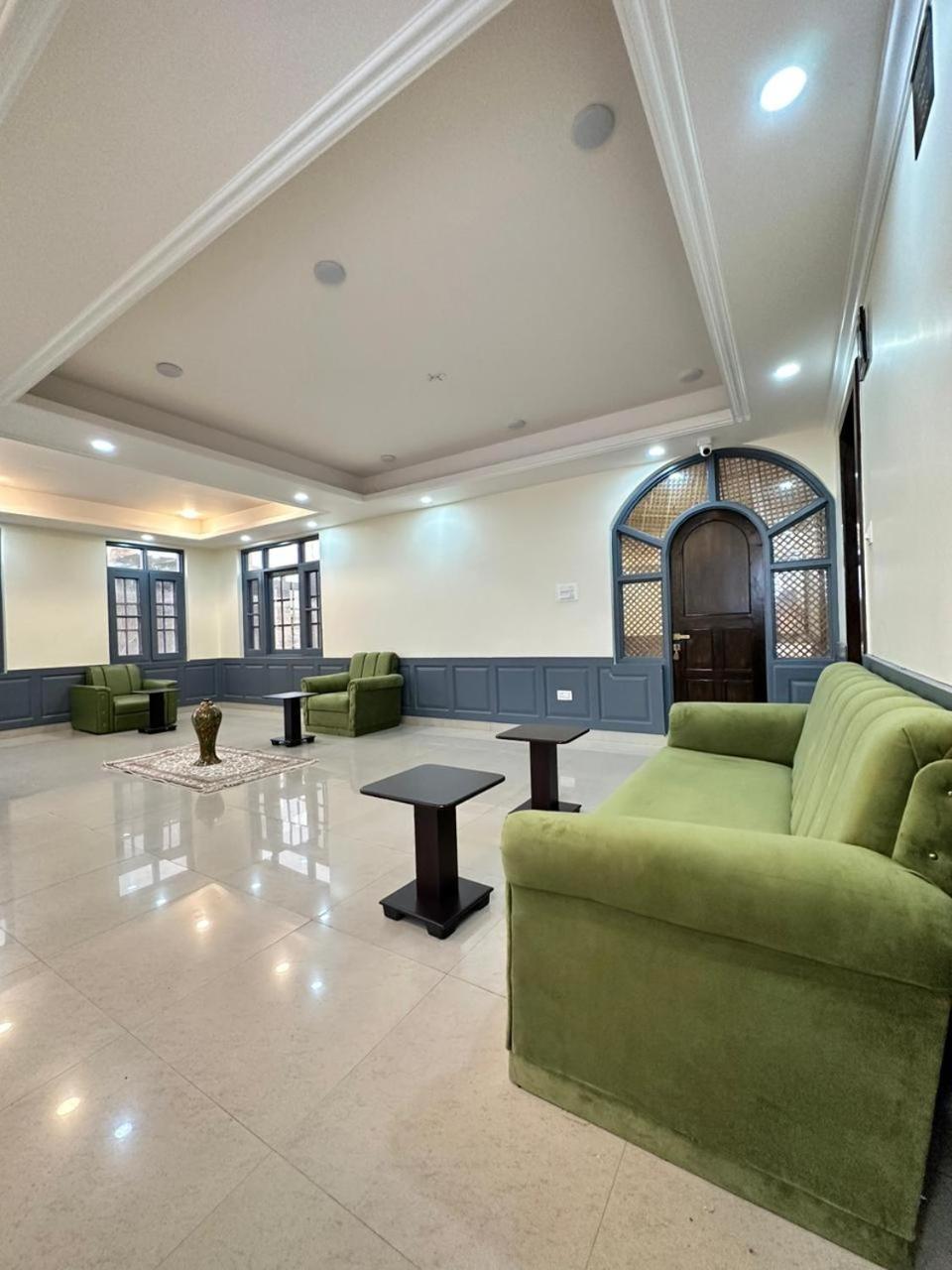 Srinagar Group Of Hotels Zewnętrze zdjęcie